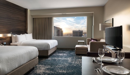 Studio, 2 Queen-Betten (Mobility Accessible, Roll-in Shower)