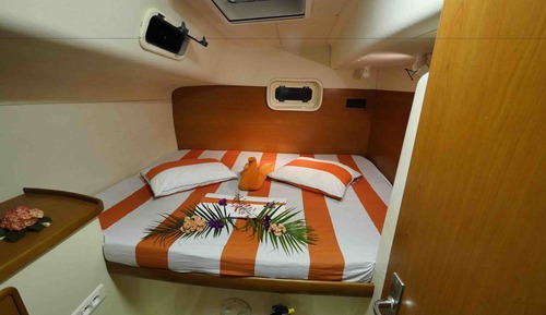 Suite, 4 Schlafzimmer ('Go Zone' Catamaran, 4 Cabins)