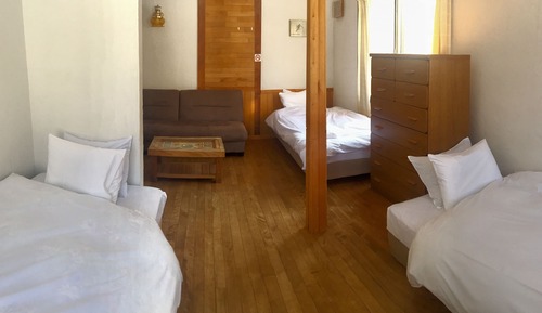 Dreibettzimmer