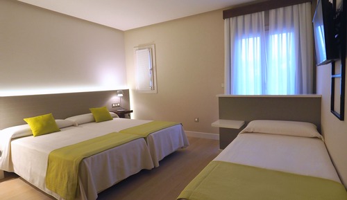 Deluxe-Dreibettzimmer, 3 Einzelbetten