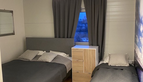 Dreibettzimmer