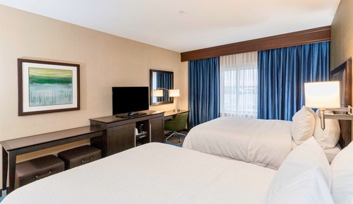 Zimmer, 2 Queen-Betten, Nichtraucher, Kühlschrank und Mikrowelle