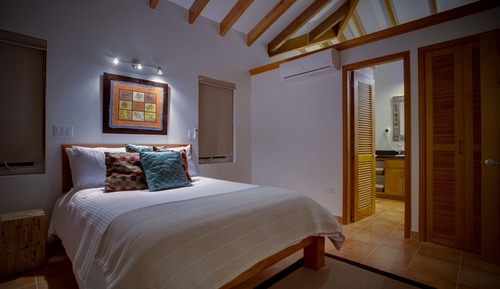 Villa, 2 Schlafzimmer, eigener Pool, Strandnähe