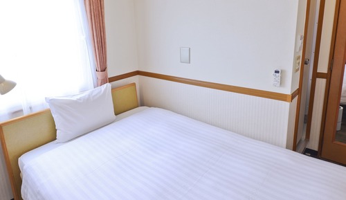 Economy-Einzelzimmer, Raucher