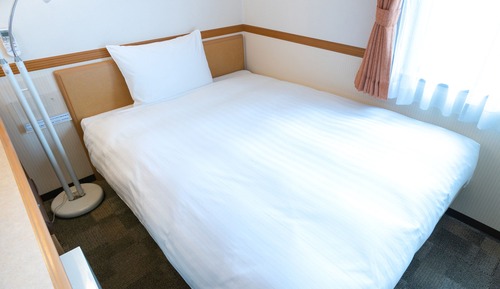 Economy-Einzelzimmer, Raucher