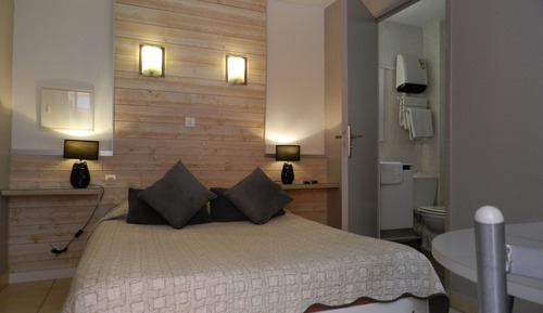 Standard-Doppelzimmer