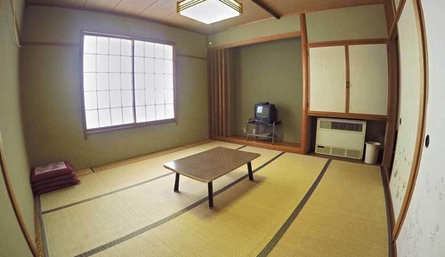 Traditional-Zimmer (Standard Japanese Style)