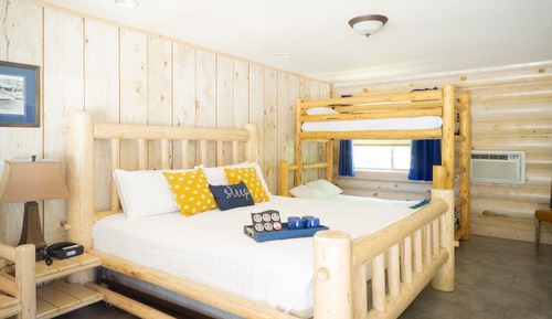 Familien-Dreibettzimmer, Mehrere Betten