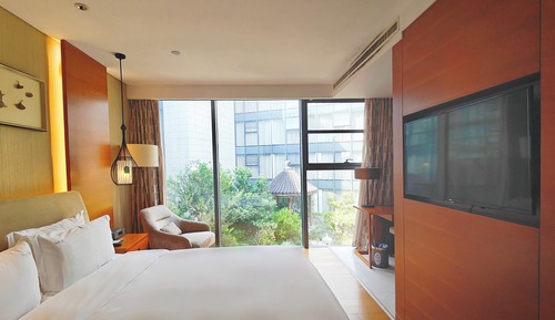 Standardzimmer (Atrium View)