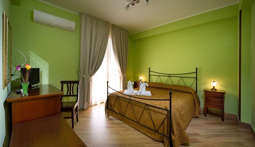 Dreibettzimmer