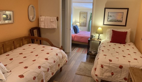 Comfort-Vierbettzimmer, Mehrere Betten, Gemeinschaftsbad