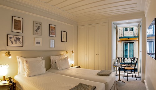 Familienzimmer, Verbindungszimmer