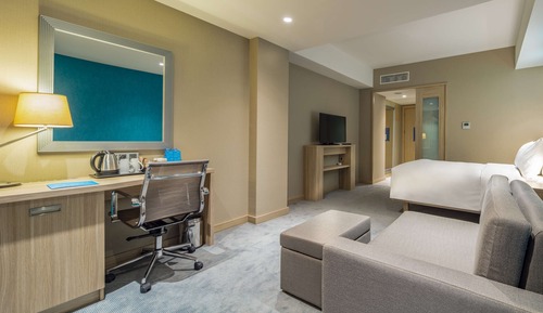 Familienzimmer, 1 Queen-Bett, Nichtraucher, Balkon