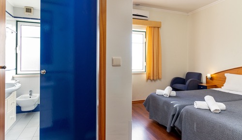 Standard-Zweibettzimmer