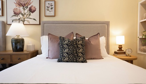 Bungalow, Gartenblick