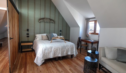 Design Apartment, 2 Bedrooms, Partial Sea View