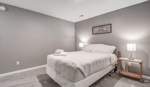 House, Multiple Beds, Patio, Garden View (Given Grace Dreamhouse)