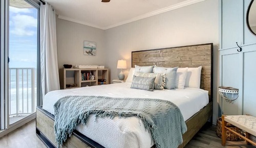 Condo, 2 Bedrooms, Balcony, Ocean View