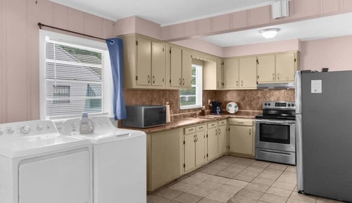 House, Multiple Beds, Patio, Garden View (57th Blushing Bungalow)