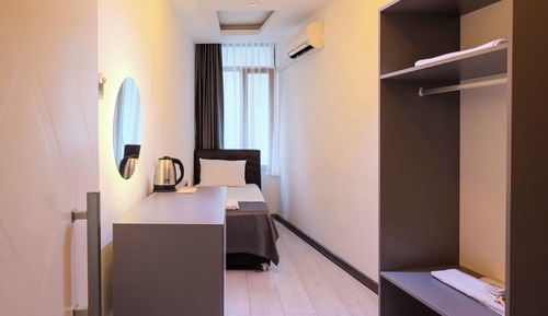 Standard Single Room