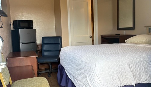 Room, 1 Queen Bed, Non Smoking