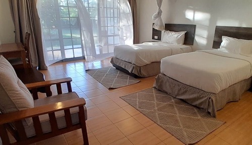 Deluxe Twin Room, Garden View