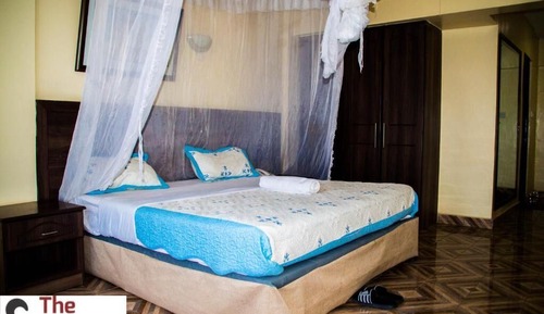 Standard Double Room, Garden View