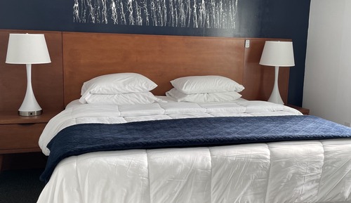 Suite, 1 King-Bett (2 Rooms)