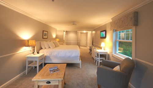 Main Inn First Floor