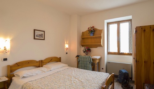 Dreibettzimmer
