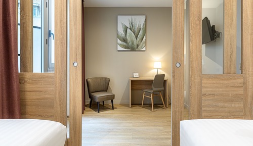 Familien-Vierbettzimmer