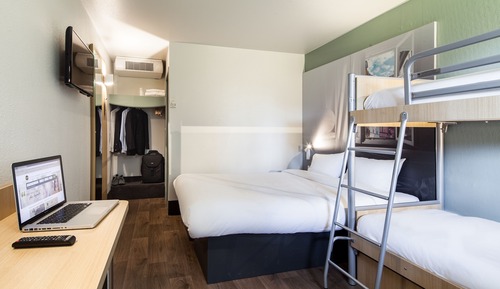 Vierbettzimmer, Nichtraucher