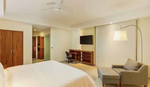 Studio, 1 King-Bett, Nichtraucher, Kühlschrank und Mikrowelle