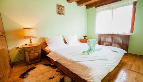 Superior-Ferienhaus, 2 Schlafzimmer, Sauna, Bergblick