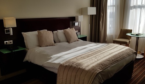 Deluxe-Dreibettzimmer