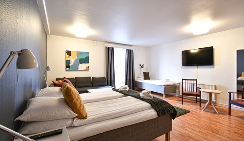 Familien-Vierbettzimmer