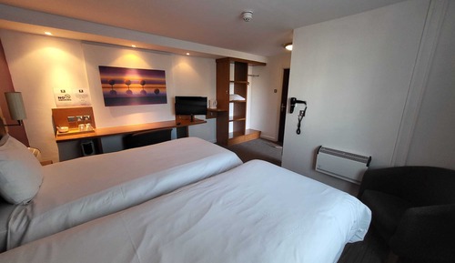 Standard-Zweibettzimmer