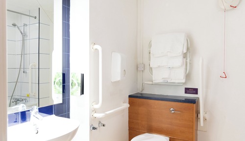 Standard-Dreibettzimmer