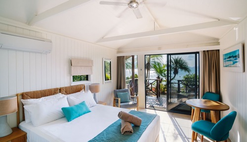 Villa, Meerblick (Beachfront Bure)