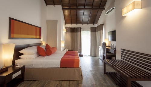 Signature-Doppelzimmer, Gartenblick, Poolseite