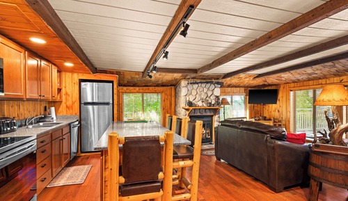 Premium-Ferienhütte, 3 Schlafzimmer, Kamin, Seeblick