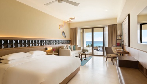 Suite, 1 King-Bett, Poolzugang, Meerseite (Turquoize Sky Swim Up Ocean Front)