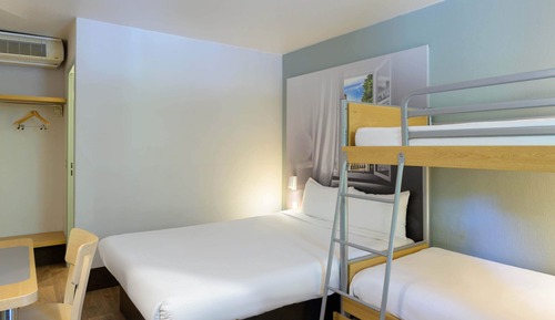 Vierbettzimmer, Nichtraucher