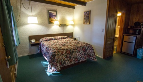 Classic-Zimmer, 1 Queen-Bett, Nichtraucher, Blick auf den Innenhof