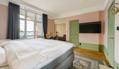 Suite Seaview and Balcony