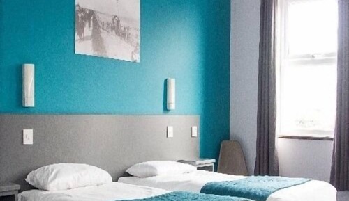 Zweibettzimmer, mit Bad