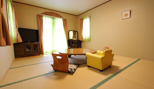 Traditional-Zimmer (Japanese Room)