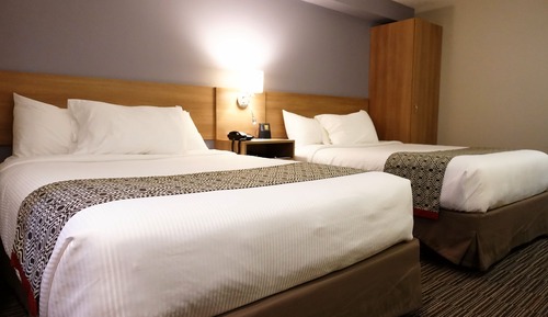 Zimmer, 2 Queen-Betten, Nichtraucher