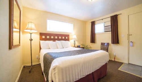 Economy-Zimmer, 1 Queen-Bett, Kühlschrank