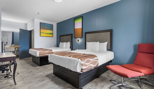 Standard Room, 2 Queen Beds Non-Smoking